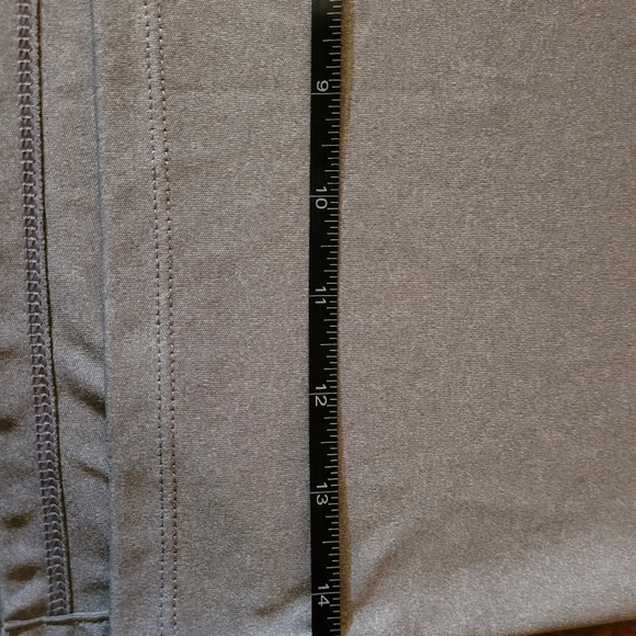 Under Armour Tank Top - Picture 5 of 8